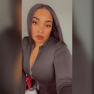 Meet your Posher, Latrisha